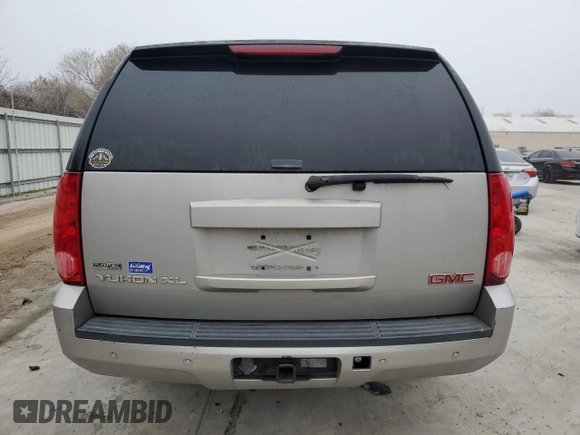 2007 GMC Yukon XL SLT with VIN 1GKFC16057J359450, listed as a Copart auction lot 42625965 with 195,046 mi miles and Clean Title. Bid and sale history available at carsss.com. Image 6.