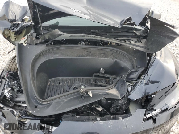 2024 Tesla Model 3 z VIN 5YJ3E1EA6RF864393, wystawiony jako Copart lot #41414425 z przebiegiem 1 529 mil mil oraz Szkoda całkowita • Salvage title. Historia ofert i sprzedaży dostępna na DreamBid. Obrazek 12.