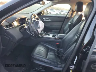 2020 Land Rover Range Rover Velar S z VIN SALYB2EX0LA265426, wystawiony jako Copart lot #81646034 z przebiegiem Nie podano mil oraz Szkody całkowita. Historia ofert i sprzedaży dostępna na DreamBid. Obrazek 7.