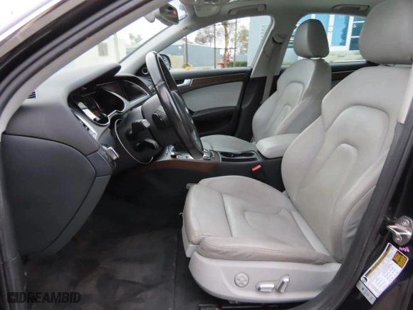 2014 Audi A4 Premium Plus with VIN WAUFFAFL4EA092129, listed as a Copart auction lot 48376085 with 61,570 mi miles and Salvage Title. Bid and sale history available at carsss.com. Image 9.