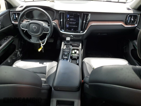 2021 Volvo S60 Momentum with VIN 7JR102FK0MG080908, listed as a Copart auction lot 60000434 with 50,684 mi miles and Non Repairable. Bid and sale history available at carsss.com. Image 8.