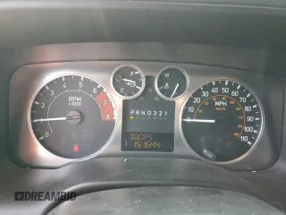 2008 Hummer H3 SUV with VIN 5GTEN13E088177383, listed as a Copart auction lot 65963114 with 151,644 mi miles and Non Repairable. Bid and sale history available at DreamBid. Image 9.