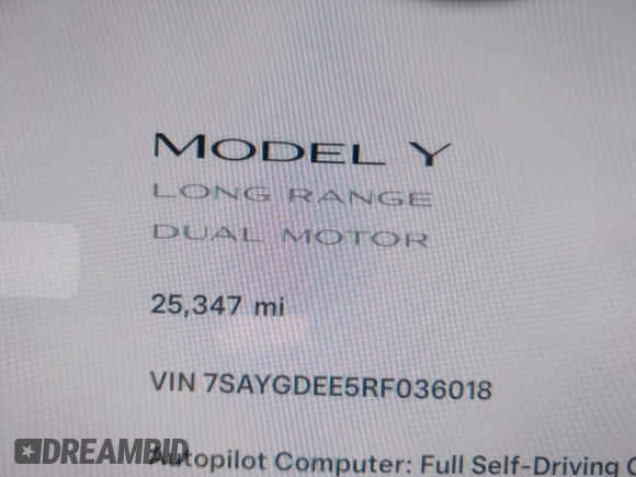 2024 Tesla Model Y Long Range with VIN 7SAYGDEE5RF036018, listed as a IAAI auction lot 42120803 with 25,347 mi miles. Bid and sale history available at carsss.com. Image 15.