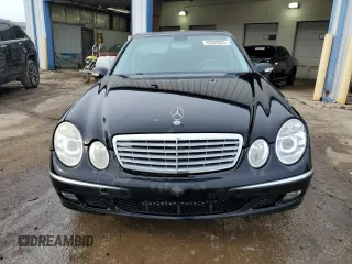2005 Mercedes-Benz E 320 with VIN WDBUF82J55X176995, listed as a Copart auction lot 42928825 with 150,161 mi miles and Salvage Title. Bid and sale history available at DreamBid. Image 5.