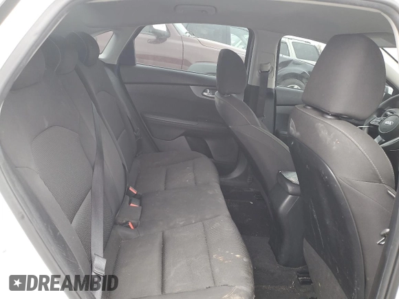 2019 Kia Forte LXS z VIN 3KPF24ADXKE011207, wystawiony jako Copart lot #80831034 z przebiegiem 90 727 mil mil oraz Szkoda całkowita • Salvage title. Historia ofert i sprzedaży dostępna na DreamBid. Obrazek 10.