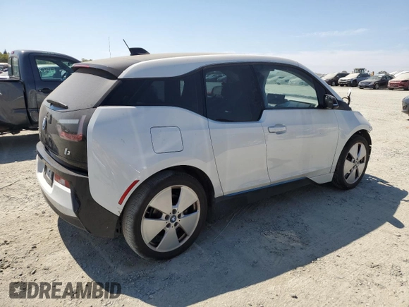 2016 BMW i3 z VIN WBY1Z2C53GV556926, wystawiony jako Copart lot #63845724 z przebiegiem 55 337 mil mil oraz Szkoda całkowita • Salvage title. Historia ofert i sprzedaży dostępna na DreamBid. Obrazek 3.