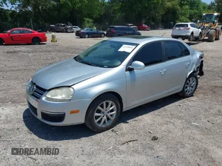 2010 Volkswagen Jetta Limited Edition with VIN 3VWRX7AJ1AM099362, listed as a IAAI auction lot 42318046 with 264,425 mi miles and . Bid and sale history available at DreamBid. Image 17.