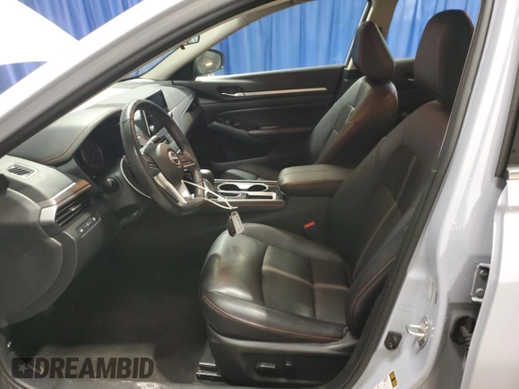 2024 Nissan Altima SR with VIN 1N4BL4CV2RN332610, listed as a Copart auction lot 61487425 with 29,005 mi miles and Clean title. Bid and sale history available at DreamBid. Image 7.
