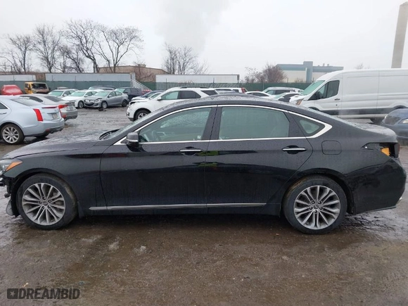 2016 Hyundai Genesis 3.8L with VIN KMHGN4JE8GU107958, listed as a IAAI auction lot 41475058 with NaN miles. Bid and sale history available at carsss.com. Image 15.
