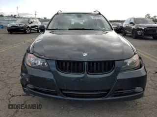 2007 BMW 3 Series 328i with VIN WBAVS13537FX15839, listed as a Copart auction lot 66952054 with 211,112 mi miles and Salvage Title. Bid and sale history available at carsss.com. Image 5.
