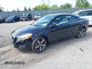 2011 Volvo C70 with VIN YV1672MC7BJ116194, listed as a IAAI auction lot 42851071 with 94,976 mi miles and . Bid and sale history available at DreamBid. Image 2.