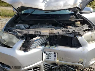 2010 Toyota Highlander with VIN 5TDBK3EH1AS032389, listed as a Copart auction lot 69940654 with 121,001 mi miles and Salvage Title. Bid and sale history available at carsss.com. Image 13.