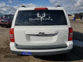 2015 Jeep Patriot Sport with VIN 1C4NJPBB5FD158023, listed as a Copart auction lot 48482505 with 176,090 mi miles and Clean Title. Bid and sale history available at DreamBid. Image 6.