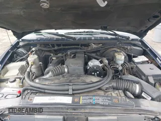 2003 GMC Sonoma SLS with VIN 1GTCS14H138228849, listed as a IAAI auction lot 41541363 with 217,969 mi miles. Bid and sale history available at carsss.com. Image 10.