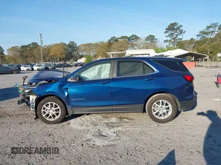 2023 Chevrolet Equinox LT z VIN 3GNAXUEGXPL203611, wystawiony jako IAAI lot #41894697 z przebiegiem 51 359 mil mil oraz . Historia ofert i sprzedaży dostępna na DreamBid. Obrazek 14.