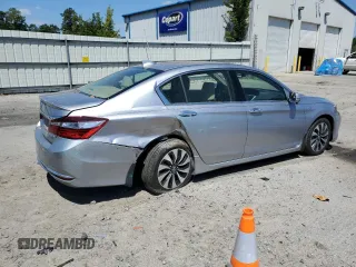 2017 Honda Accord Touring z VIN JHMCR6F77HC022211, wystawiony jako Copart lot #55593205 z przebiegiem 99 193 mil mil oraz Szkoda całkowita • Salvage title. Historia ofert i sprzedaży dostępna na DreamBid. Obrazek 3.