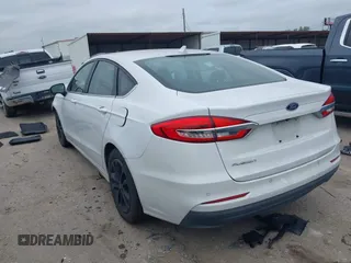 2020 Ford Fusion SE with VIN 3FA6P0H72LR131965, listed as a IAAI auction lot 41103182 with 36,284 mi miles. Bid and sale history available at carsss.com. Image 3.