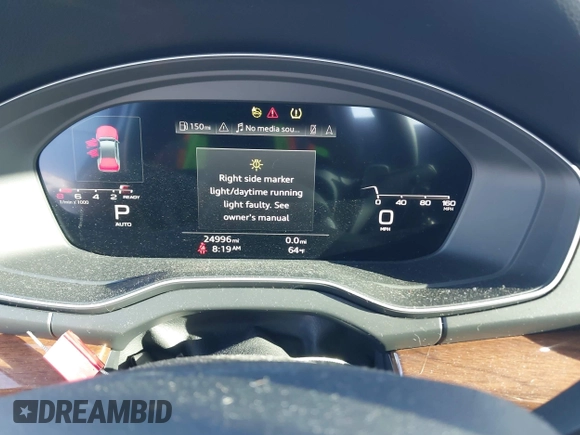2022 Audi Q5 S line Premium Plus with VIN WA1EAAFY7N2116498, listed as a IAAI auction lot 42077807 with 24,996 mi miles and . Bid and sale history available at DreamBid. Image 7.