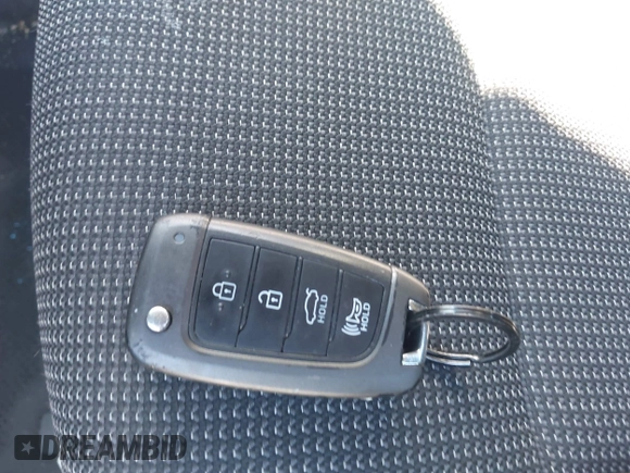 2018 Hyundai Accent SE z VIN 3KPC24A32JE019908, wystawiony jako IAAI lot #42358605 z przebiegiem 59 693 mil mil oraz . Historia ofert i sprzedaży dostępna na DreamBid. Obrazek 11.