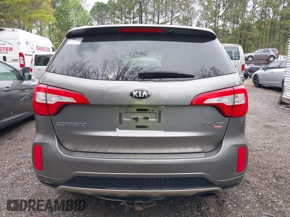 2015 Kia Sorento SX with VIN 5XYKWDA75FG553286, listed as a IAAI auction lot 42020351 with 147,572 mi miles. Bid and sale history available at carsss.com. Image 16.