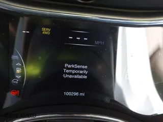 2019 Jeep Grand Cherokee Limited X with VIN 1C4RJFBG4KC812565, listed as a IAAI auction lot 41779418 with 100,296 mi miles. Bid and sale history available at carsss.com. Image 7.