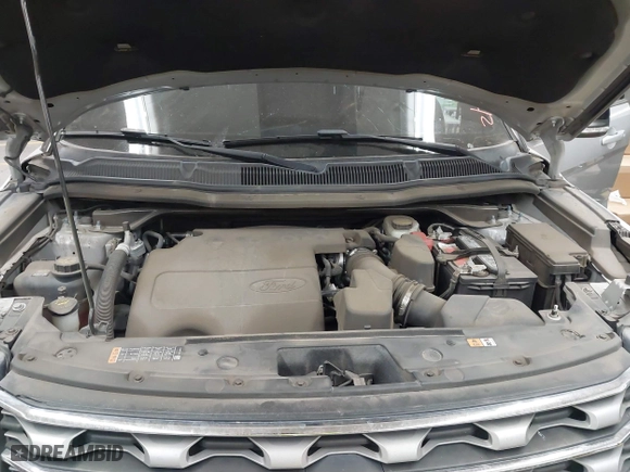 2017 Ford Explorer XLT with VIN 1FM5K8D84HGD99895, listed as a IAAI auction lot 41637419 with 82,128 mi miles. Bid and sale history available at carsss.com. Image 10.