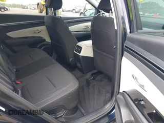 2022 Hyundai Tucson SEL Convenience with VIN KM8JFCA10NU049450, listed as a IAAI auction lot 41915300 with 23,584 mi miles and . Bid and sale history available at carsss.com. Image 8.