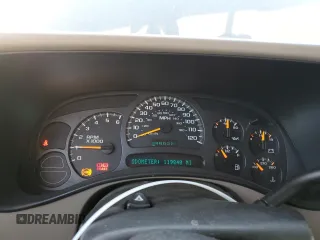 2004 Chevrolet Suburban LS with VIN 3GNEC16Z04G242630, listed as a Copart auction lot 42617085 with 119,840 mi miles and Salvage Title. Bid and sale history available at carsss.com. Image 9.