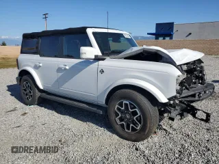 2022 Ford Bronco with VIN 1FMDE5DHXNLB79200, listed as a Copart auction lot 49372444 with 50,686 mi miles and Salvage Title. Bid and sale history available at DreamBid. Image 4.