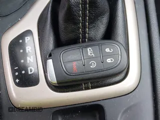 2016 Jeep Cherokee Altitude with VIN 1C4PJMCB3GW121211, listed as a IAAI auction lot 42470241 with 168,343 mi miles and . Bid and sale history available at DreamBid. Image 11.