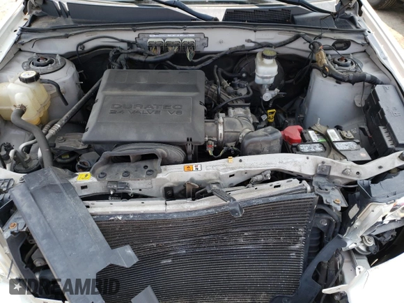 2012 Ford Escape XLT z VIN 1FMCU9DG3CKA41742, wystawiony jako Copart lot #60092135 z przebiegiem 175 330 mil mil oraz Szkoda całkowita • Salvage title. Historia ofert i sprzedaży dostępna na DreamBid. Obrazek 12.