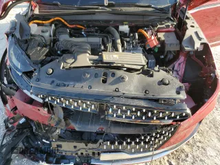 2024 Lincoln Nautilus Reserve z VIN 5LMPJ8K42RJ871945, wystawiony jako Copart lot #47293185 z przebiegiem 3 708 mil mil oraz Szkoda całkowita • Salvage title. Historia ofert i sprzedaży dostępna na DreamBid. Obrazek 11.