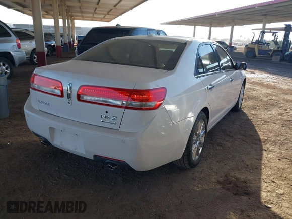 2012 Lincoln MKZ Hybrid with VIN 3LNDL2L36CR837071, listed as a IAAI auction lot 40582663 with 117,272 mi miles and . Bid and sale history available at DreamBid. Image 4.