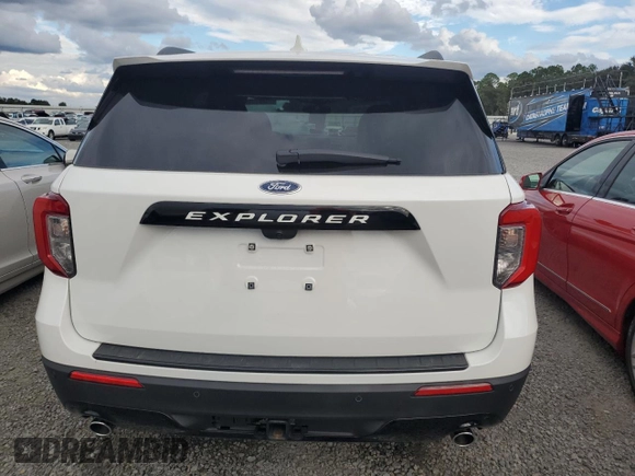 2024 Ford Explorer ST-Line with VIN 1FMSK7KH5RGA44414, listed as a Copart auction lot 74257654 with 0 mi miles and Non Repairable. Bid and sale history available at carsss.com. Image 6.