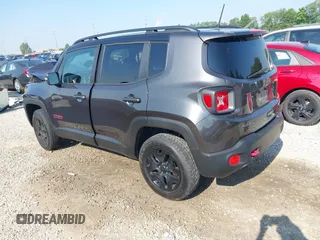 2018 Jeep Renegade Trailhawk with VIN ZACCJBCB1JPH50649, listed as a IAAI auction lot 42476911 with 84,530 mi miles and . Bid and sale history available at DreamBid. Image 3.