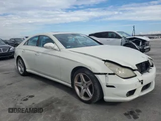 2008 Mercedes-Benz CLS-Class 5.5L with VIN WDDDJ72X88A121145, listed as a Copart auction lot 73694074 with 0 mi miles and Clean Title. Bid and sale history available at carsss.com. Image 4.
