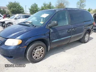 2006 Dodge Grand Caravan SE z VIN 1D4GP24R46B665319, wystawiony jako IAAI lot #42113854 z przebiegiem 168 632 mil mil oraz . Historia ofert i sprzedaży dostępna na DreamBid. Obrazek 2.
