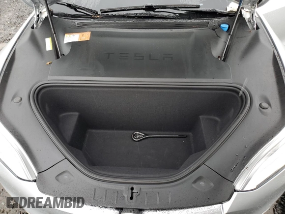 2017 Tesla Model S 100D with VIN 5YJSA1E20HF190126, listed as a Copart auction lot 60087655 with 42,025 mi miles and Salvage title. Bid and sale history available at DreamBid. Image 12.
