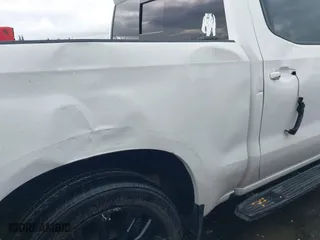 2019 Chevrolet Silverado 1500 LT with VIN 3GCUYDED3KG118071, listed as a IAAI auction lot 41566722 with 157,525 mi miles. Bid and sale history available at carsss.com. Image 19.