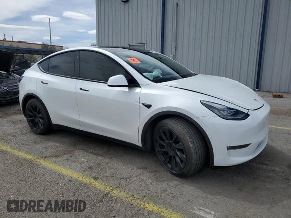 2021 Tesla Model Y Long Range with VIN 5YJYGDEE8MF271938, listed as a Copart auction lot 50961485 with 46,173 mi miles and Salvage Title. Bid and sale history available at DreamBid. Image 4.