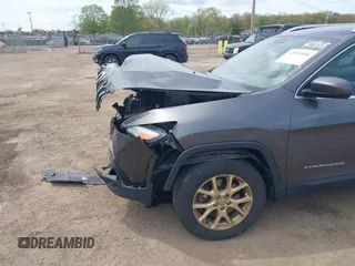 2017 Jeep Cherokee Latitude with VIN 1C4PJMCB0HW502208, listed as a IAAI auction lot 42204596 with 131,299 mi miles and . Bid and sale history available at DreamBid. Image 6.