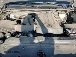 2017 Toyota 4Runner SR5 с VIN JTEBU5JR4H5411306, выставлен на аукционе Copart как лот 62498135 с пробегом 104 985 миль миль и Списание • Salvage title. История ставок и продаж доступна на DreamBid. Изображение 15.