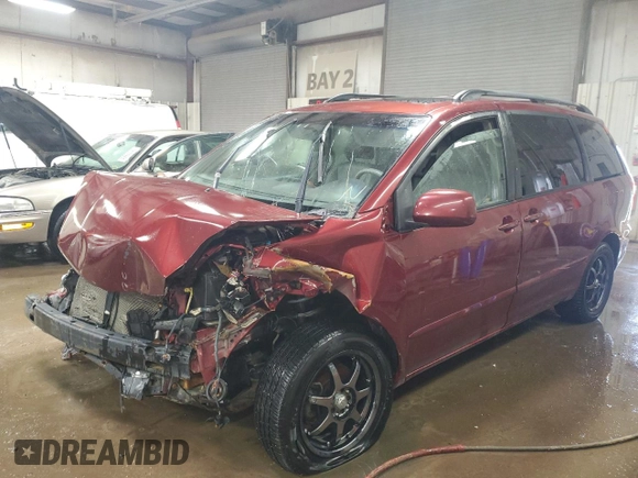 2006 Toyota Sienna XLE with VIN 5TDZA22C36S437276, listed as a Copart auction lot 49792195 with Not Provided miles and Salvage Title. Bid and sale history available at carsss.com. Image 1.