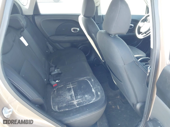 2014 Kia Soul with VIN KNDJN2A28E7024868, listed as a IAAI auction lot 42106273 with 115,805 mi miles. Bid and sale history available at carsss.com. Image 8.