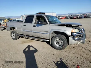 2004 GMC Sierra 2500HD SLT with VIN 1GTHK23G94F260255, listed as a Copart auction lot 72744044 with 153,740 mi miles and Clean title. Bid and sale history available at DreamBid. Image 4.