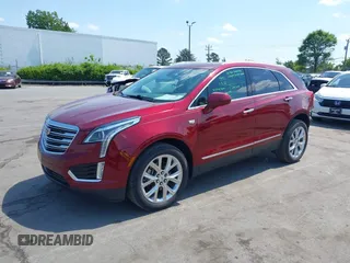 2017 Cadillac XT5 Luxury FWD z VIN 1GYKNBRS3HZ293677, wystawiony jako IAAI lot #42043025 z przebiegiem 89 975 mil mil oraz . Historia ofert i sprzedaży dostępna na DreamBid. Obrazek 2.