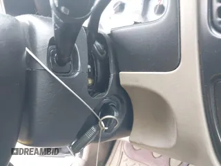 2002 Ford Escape XLT Choice с VIN 1FMYU03172KB55319, выставлен на аукционе IAAI как лот 42482300 с пробегом 209 074 миль миль и . История ставок и продаж доступна на DreamBid. Изображение 11.