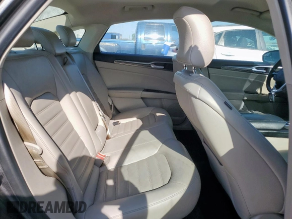 2018 Ford Fusion SE with VIN 3FA6P0HD3JR159258, listed as a Copart auction lot 54312765 with 105,376 mi miles and Clean Title. Bid and sale history available at carsss.com. Image 10.