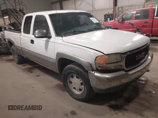 2002 GMC Sierra 1500 SLE z VIN 2GTEK19T221121025, wystawiony jako IAAI lot #42812970 z przebiegiem 166 856 mil mil oraz . Historia ofert i sprzedaży dostępna na DreamBid. Obrazek 1.