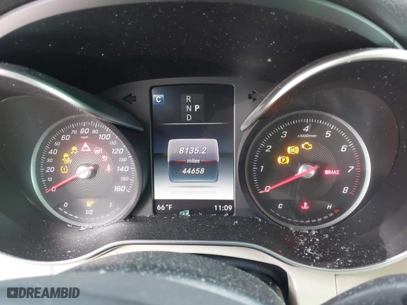 2019 Mercedes-Benz GLC with VIN WDC0G4JB2KV175112, listed as a IAAI auction lot 41909488 with 44,658 mi miles. Bid and sale history available at carsss.com. Image 7.